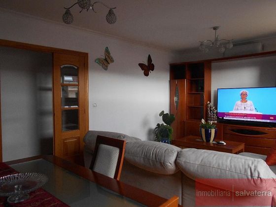 Foto 1 de Pis en venda a Salvaterra de Miño de 3 habitacions amb garatge i aire acondicionat