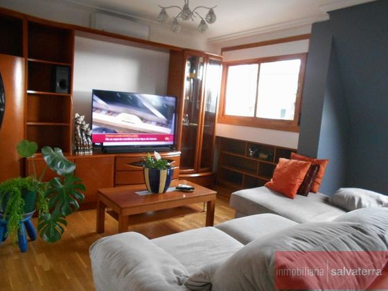Foto 2 de Pis en venda a Salvaterra de Miño de 3 habitacions amb garatge i aire acondicionat