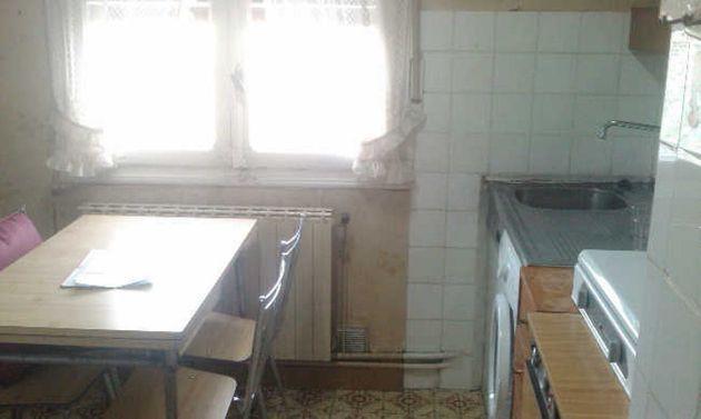 Foto 2 de Venta de piso en Nájera de 2 habitaciones con muebles y calefacción