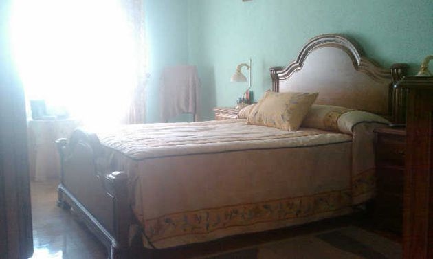 Foto 1 de Piso en venta en Baños de Río Tobía de 4 habitaciones con terraza y muebles