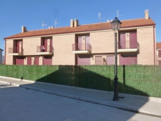 Foto 2 de Casa en venda a Canillas de Río Tuerto de 3 habitacions amb garatge