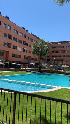 Foto 1 de Àtic en venda a Lardero de 5 habitacions amb terrassa i piscina