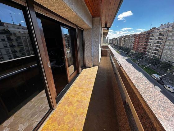 Foto 1 de Pis en venda a Centro - Logroño de 5 habitacions amb terrassa i garatge