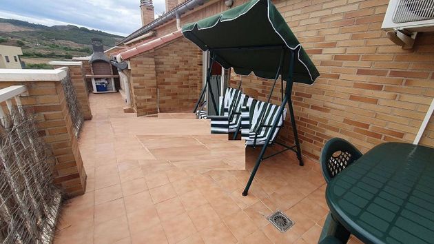 Foto 1 de Àtic en venda a Lardero de 2 habitacions amb terrassa i garatge