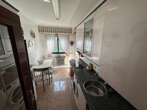 Foto 2 de Pis en venda a Centro - Logroño de 2 habitacions amb calefacció i ascensor