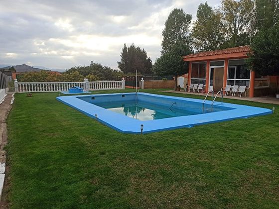 Foto 1 de Casa rural en venta en Huércanos de 2 habitaciones con terraza y piscina