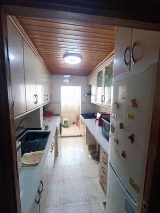Foto 2 de Venta de piso en Pino Montano - Consolación - Las Almenas de 3 habitaciones con ascensor
