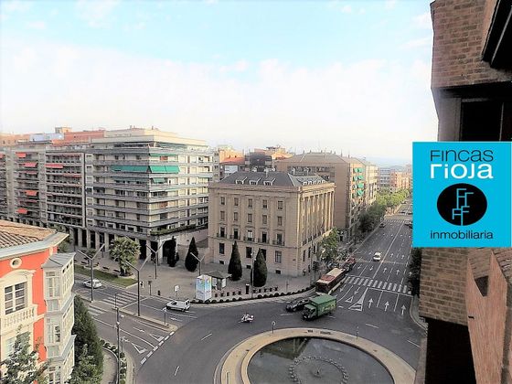 Foto 1 de Venta de piso en Centro - Logroño de 5 habitaciones con terraza y garaje