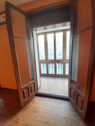 Foto 1 de Venta de piso en Residencia de 4 habitaciones con balcón y calefacción