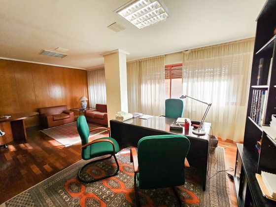 Foto 2 de Oficina en venda a Centro - Logroño amb aire acondicionat i ascensor