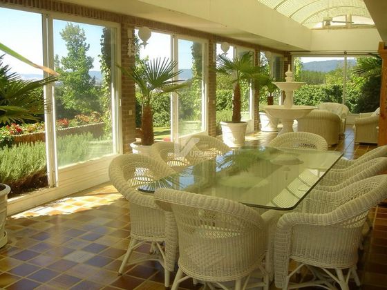 Foto 1 de Xalet en venda a Alzuza de 6 habitacions amb terrassa i piscina