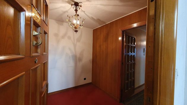 Foto 1 de Piso en alquiler en Ensanche - Sar de 5 habitaciones con calefacción y ascensor