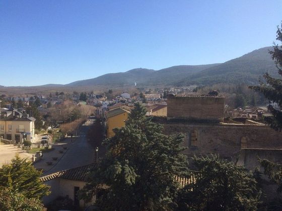 Foto 1 de Local en venda a El Espinar pueblo amb terrassa i calefacció