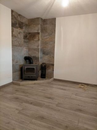 Foto 2 de Casa adossada en venda a Hontanares de Eresma de 4 habitacions amb terrassa i calefacció