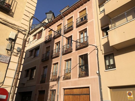 Foto 1 de Pis en lloguer a Centro - Segovia de 5 habitacions amb calefacció