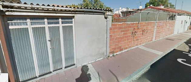 Foto 1 de Venta de terreno en calle De la Serranía de Ronda de 198 m²