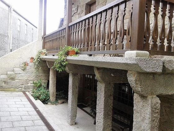 Foto 2 de Chalet en venta en calle Cea de 6 habitaciones con jardín y balcón