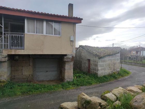 Foto 1 de Casa en venda a calle Lugar a Vacariza de 2 habitacions amb garatge