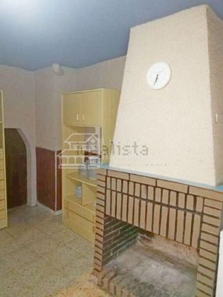 Foto 2 de Casa en venda a Castellanos de Villiquera de 2 habitacions amb calefacció
