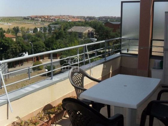 Foto 2 de Pis en venda a Tejares -Chamberí - Alcades de 1 habitació amb terrassa i piscina