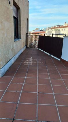 Foto 1 de Pis en venda a Santa Marta de Tormes de 1 habitació amb terrassa i garatge
