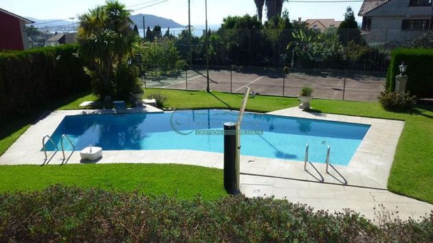 Foto 2 de Xalet en venda a Coruxo - Oia - Saiáns de 5 habitacions amb terrassa i piscina