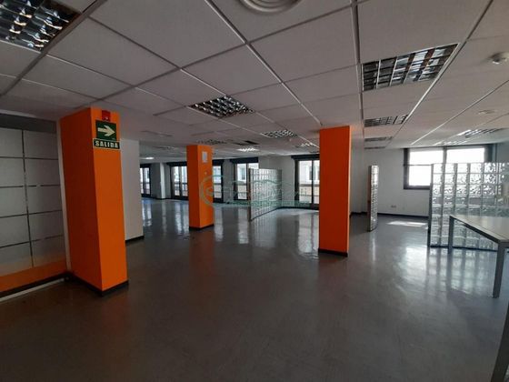 Foto 1 de Oficina en lloguer a Areal – Zona Centro de 400 m²
