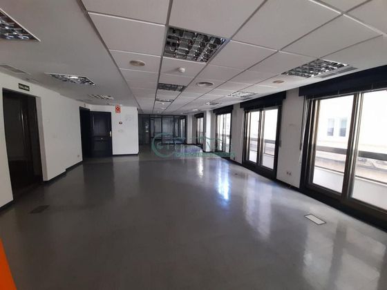Foto 2 de Oficina en lloguer a Areal – Zona Centro de 400 m²