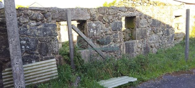 Foto 1 de Venta de chalet en Cañiza (A) con jardín y calefacción