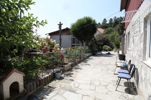 Foto 2 de Xalet en venda a Cañiza (A) de 3 habitacions amb terrassa i garatge