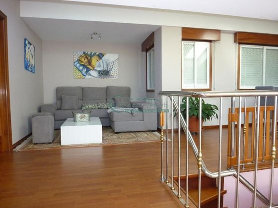 Foto 2 de Dúplex en venda a Ribadavia de 4 habitacions amb garatge i balcó