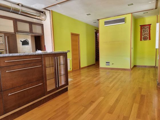 Foto 1 de Piso en venta en Ensanche - Sar de 3 habitaciones con calefacción y ascensor