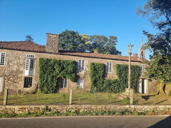 Foto 1 de Casa en venda a Estrada (A) de 11 habitacions amb terrassa i jardí