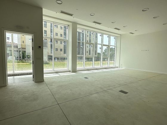 Foto 2 de Venta de oficina en Conxo de 130 m²