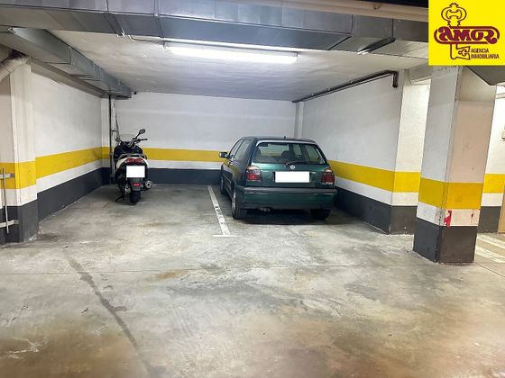 Foto 1 de Garaje en venta en Castiñeiriño - Cruceiro de Sar de 10 m²