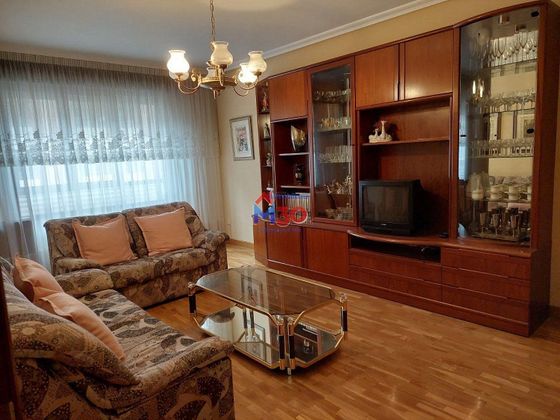 Foto 1 de Pis en venda a Miranda de Ebro de 2 habitacions amb terrassa i calefacció