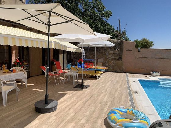 Foto 1 de Casa en venda a Galbárruli de 7 habitacions amb piscina i garatge