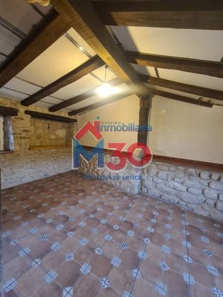 Foto 2 de Casa en venda a Miranda de Ebro de 3 habitacions amb terrassa i calefacció