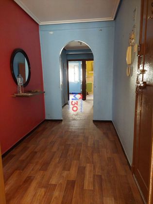 Foto 2 de Venta de piso en Miranda de Ebro de 3 habitaciones con calefacción