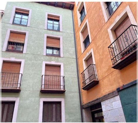 Foto 1 de Piso en venta en Calatayud de 2 habitaciones con terraza y garaje