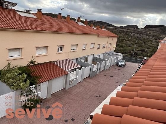 Foto 1 de Casa en venta en San Isidro de 4 habitaciones con terraza y garaje