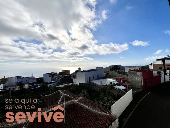 Foto 1 de Casa en venda a Tamaimo-Arguayo de 3 habitacions amb terrassa i garatge