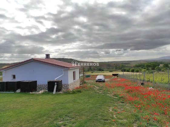 Foto 2 de Venta de casa rural en Villamediana de Iregua de 1 habitación y 40 m²