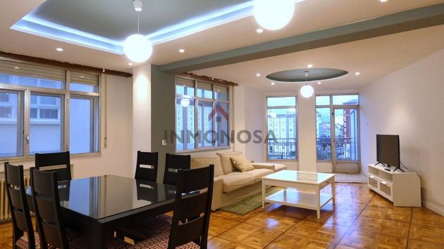 Foto 1 de Piso en venta en Centro - Ferrol de 3 habitaciones con terraza y calefacción