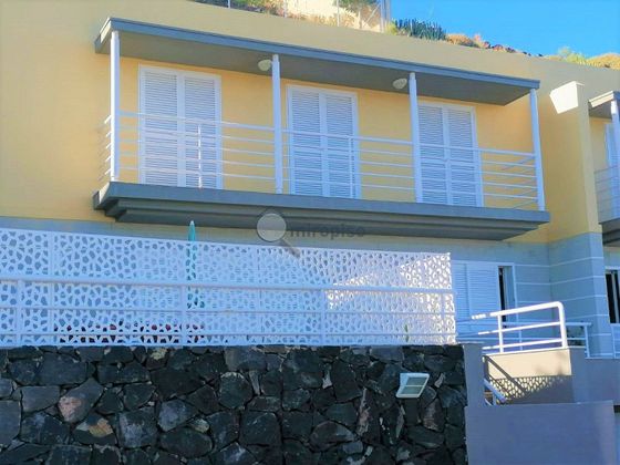 Foto 2 de Xalet en venda a Acorán de 3 habitacions amb terrassa i piscina