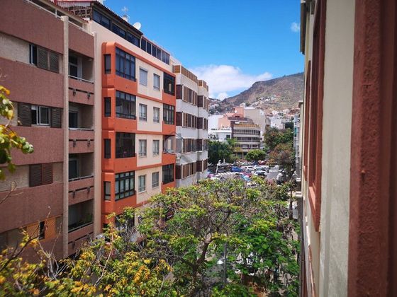 Foto 1 de Piso en venta en Centro - Santa Cruz de Tenerife de 4 habitaciones con ascensor