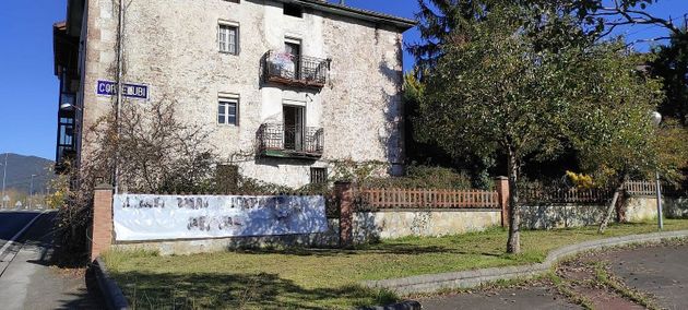 Foto 1 de Casa en venda a Kortezubi de 8 habitacions amb jardí i balcó