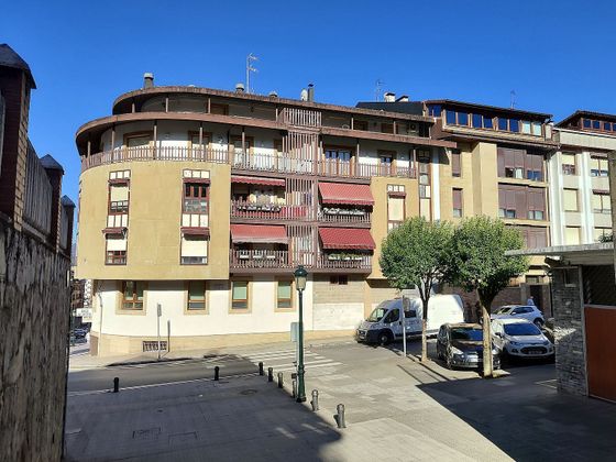 Foto 1 de Pis en venda a Gernika-Lumo de 3 habitacions amb terrassa i garatge