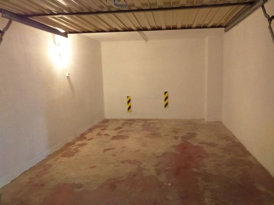 Foto 2 de Alquiler de garaje en Valdenoja - La Pereda de 17 m²