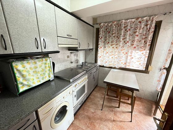 Foto 2 de Piso en venta en Beraun - Pontika de 3 habitaciones con balcón y ascensor